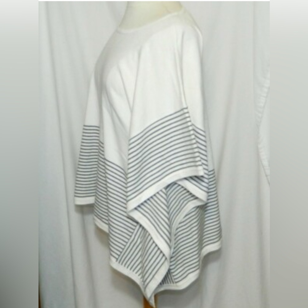 Vineyard Vines Poncho Sweater in Marshmallow Striped Cream Gray XS/S Coastal